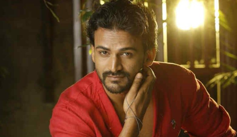 ಮದುವೆಯಾಗುವ ಹುಡುಗಿಯ ಬಗ್ಗೆ ಕೊನೆಗೂ ಮೌನ ಮುರಿದ ಧನಂಜಯ್ ಮದುವೆಯಾಗುವ ಹುಡುಗಿಯ ಬಗ್ಗೆ ಕೊನೆಗೂ ಮೌನ ಮುರಿದ ಧನಂಜಯ್