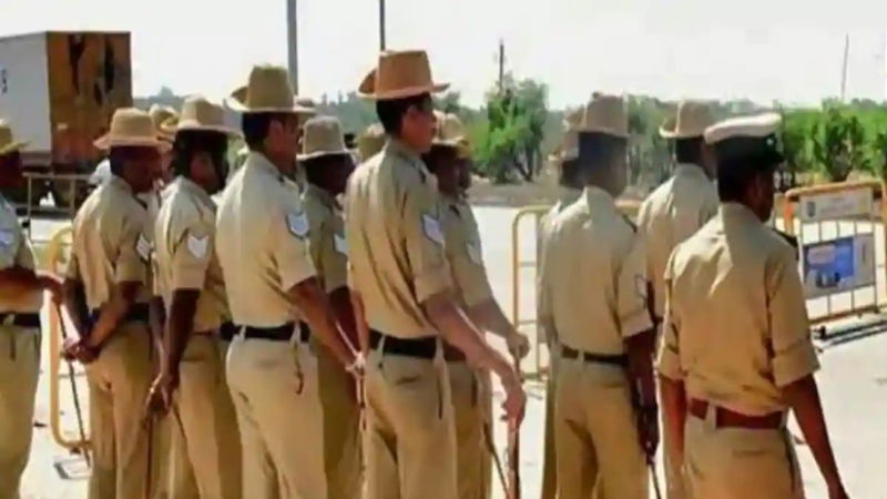 ಪೊಲೀಸ್ ಆಕಾಂಕ್ಷಿಗಳಿಗೆ ಗುಡ್ ನ್ಯೂಸ್ - 2 ವರ್ಷ ವಯೋಮಿತಿ ಸಡಿಲ ಪೊಲೀಸ್ ಆಕಾಂಕ್ಷಿಗಳಿಗೆ ಗುಡ್ ನ್ಯೂಸ್ - 2 ವರ್ಷ ವಯೋಮಿತಿ ಸಡಿಲ