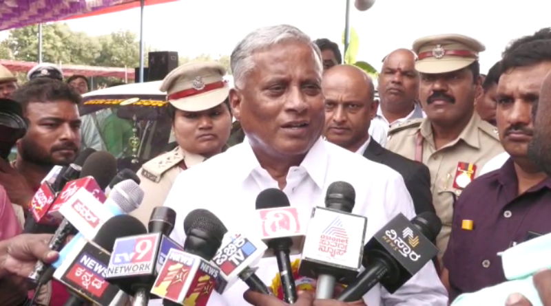 ಗೋವಿಂದರಾಜನಗರದಲ್ಲಿ ಪುನೀತ್ ಹೆಸ್ರಲ್ಲಿ 205 ಬೆಡ್ ಸಾಮರ್ಥ್ಯದ ಆಸ್ಪತ್ರೆ: ಸೋಮಣ್ಣ ಗೋವಿಂದರಾಜನಗರದಲ್ಲಿ ಪುನೀತ್ ಹೆಸ್ರಲ್ಲಿ 205 ಬೆಡ್ ಸಾಮರ್ಥ್ಯದ ಆಸ್ಪತ್ರೆ: ಸೋಮಣ್ಣ